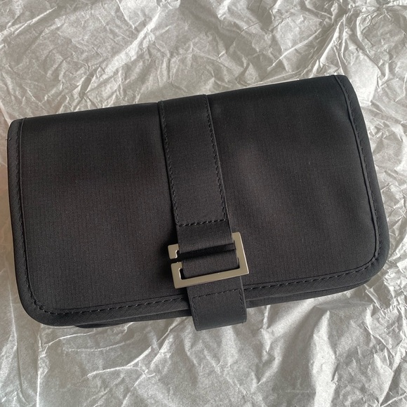 GIVENCHY Parfums Pouch Nylon Black - Picture 1 of 6